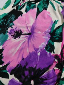 Floral Print V-Neck Top