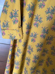 Floral Print Asymmetric Kurta from brand (Max)L