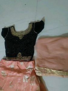 Pink Lehenga With Blause And Dupatta Net Printed