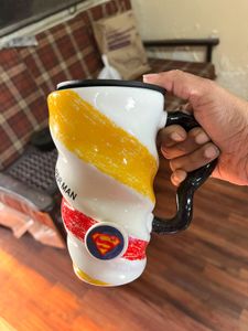 Spider-Man - Twisted Tall Mug With Lid