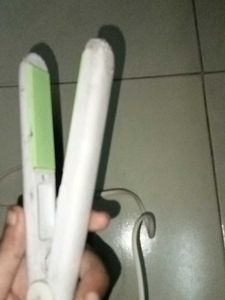 mini Hair Straightener