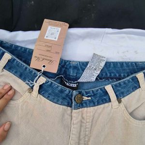 DUAL TONED BOOTCUT DENIM JEANS