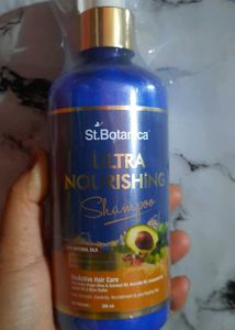 St.Botanica Ultra Nourishing Shampoo