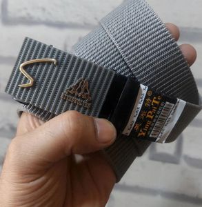 All Brands Premium Auto Lock Belts