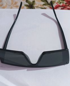 Black goggles for men 🤓😎