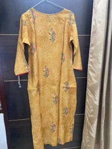Muslin Suit Set