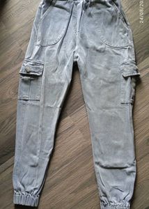 Cargo Jeans