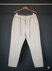 Off-White Casual Pants