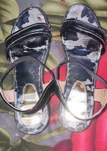 Used Black Sandals