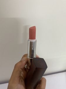 Maybelline Lipstick In The Shade Barely Nude