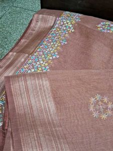 Embroidery  Saree  With  Blouse  Pc