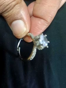 Sparkling Silver Ring