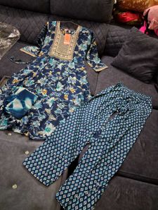 Floral Kurta Set L Size