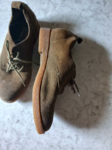 Brown Suede Lace-Up Shoes
