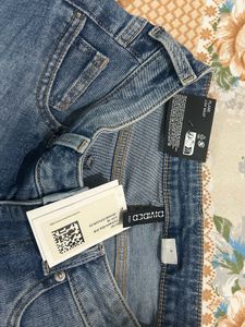 H&amp;M Women Flared Low Jeans