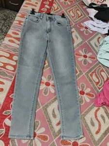 Light Wash Denim Jeans