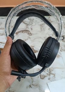 Brand new readgear RGB Gaming Headphone With Mic