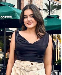 UPTOWNIE BLACK TOP