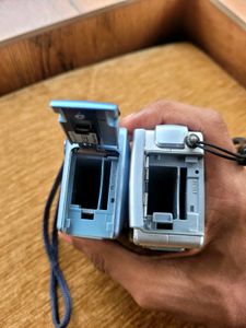 SONY CYBERSHOT Digital Camera Combo