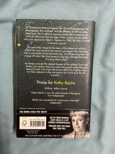 Spider Bones By Kathy Reichs
