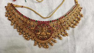 Elegant Traditional Jewelry Set