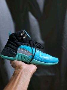 Jordan Retro 12 Hyper Jade