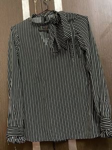 Knot Neck Top