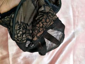Lace Detail Black Bra