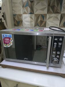 Microwave Oven