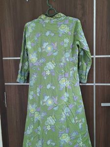 Vintage Floral Print Kurti