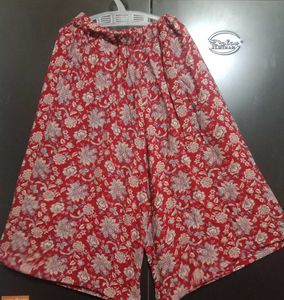 Women Cotton Red Knee Length Skirtplazo