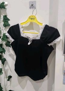 Cute Black & White Lace Top