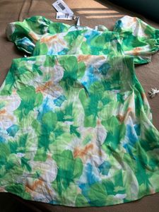Newme Front Cut Floral Dress