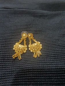 Gold Tone Drop Earrings