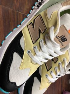 New Balanca Sneakers Size UK 8