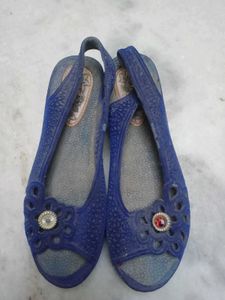 Sandle