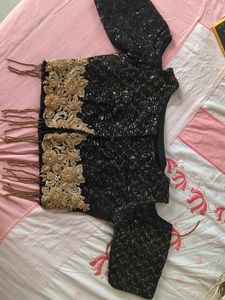 Beautiful Shoulder Cut Crop Top And Skirt