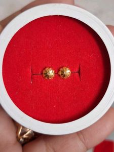 Gold Flower Stud Earrings