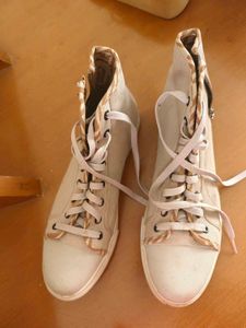 Men Puma Shoes Used Only Once Brand New Condition
