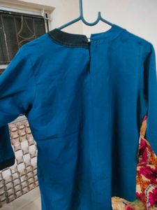 Elegant Blue Tunic Top