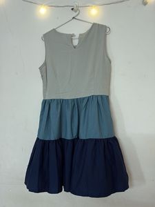 Minimal Blue Dress 💙