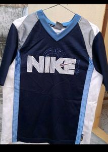 Nike T-Shirt