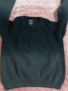 Boys sweater