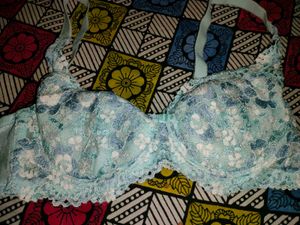 Peach Strapless Bra