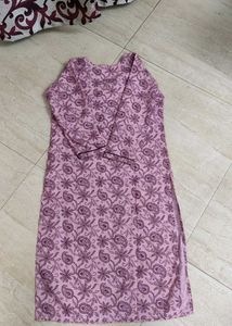 Floral Print Kurta with heart shape neck