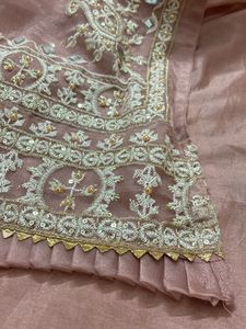 Pakistani Suit Set