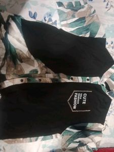 Stylish Patterned top for gurls....