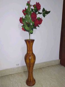 Flowerpot With Rose Flowers