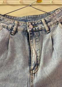 Vintage Light Wash Mom Jeans