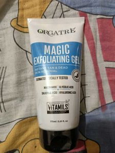 Pack Of 4, Face Wash &amp; Magic Exfoliating Gel